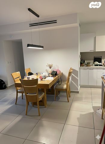 דירת גן, אהבת אדם 92, שרונה, כפר יונה