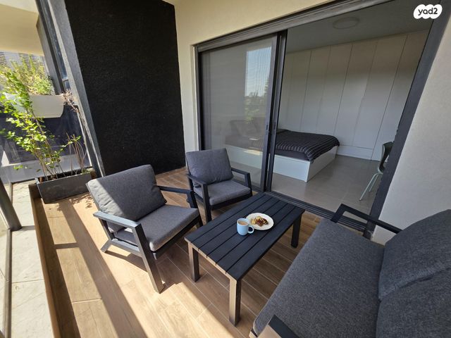 דירה, ההגנה 47, הרצליה הירוקה, נווה עובד, הרצליה