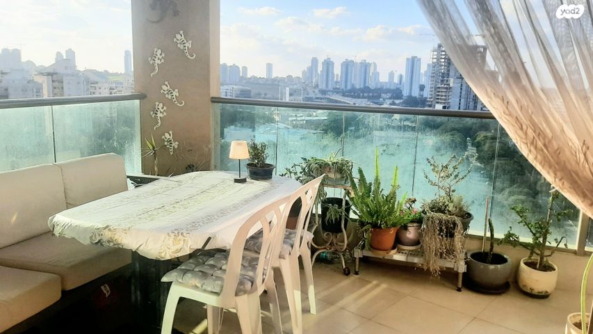 דירה, דרך דגניה 33, משכנות זבולון, נתניה