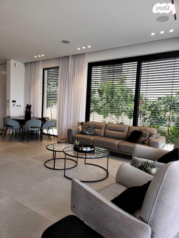 בית פרטי/ קוטג', אהרון אוזן 18, נחלת יהודה, ראשון לציון