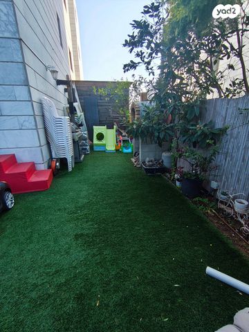 דירת גן, אלברט איינשטיין 1, פסגות אפק, ראש העין