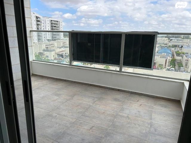 דירה, יצחק שמיר 15, נווה שרון / שער העיר, נתיבות