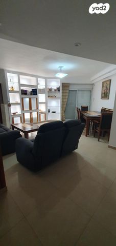 דירה, שדרות ניצה 34, צפון מערב מרכז העיר, נתניה