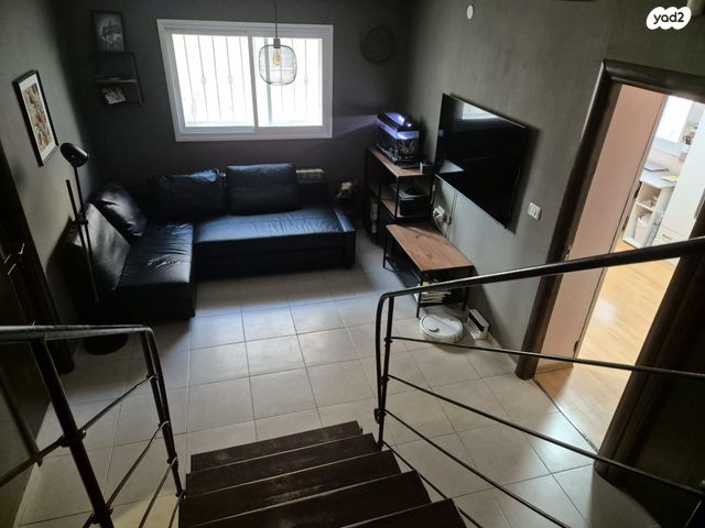 דירת גן, דוד ניב 16, פסגת זאב, ירושלים