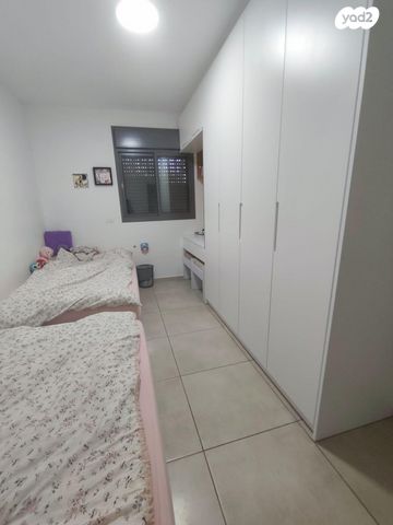 דירת גן, אלברט איינשטיין 1, פסגות אפק, ראש העין