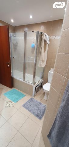 דירה, שדרות ניצה 34, צפון מערב מרכז העיר, נתניה