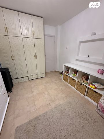 דירה, שדרות בן גוריון 21, גבעת אולגה, חדרה