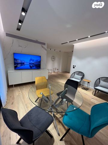 יחידת דיור, שחף 17, סביון, סביון