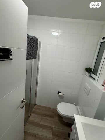 יחידת דיור, נחמיה 120, שיכוני המזרח, ראשון לציון