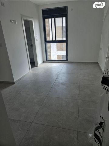 דירה, אשכולות 3, עמק הכרמל, נשר