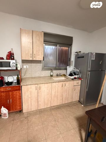 יהודה הנשיא 16