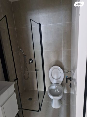 דירת גן, גבעה 69 6, תל גיבורים, חולון