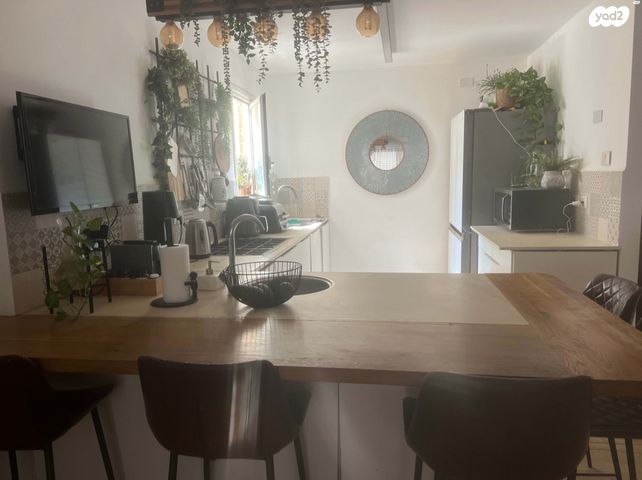 דירה, ז'בוטינסקי 7, מרכז דרום, רעננה