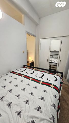 יחידת דיור, שדרות העצמאות 40, לב העיר, בת ים