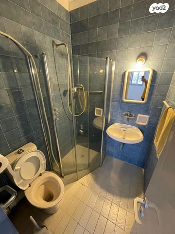 דירה, חטיבת אלכסנדרוני 29, קרית ויצמן, רעננה