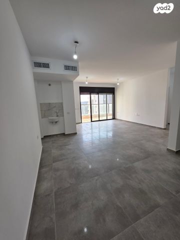 דירה, הרב ישראל גרוסמן 62, רמת אברהם, בית שמש