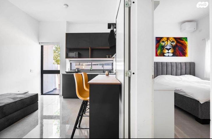 יחידת דיור, סמטת התפוח 4, אורנית, אורנית