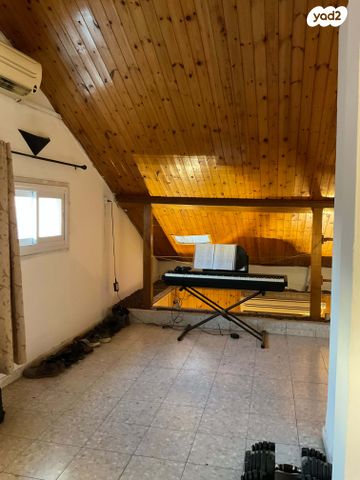 בית פרטי/ קוטג', זכרון טוביה 37, מחנה יהודה - לב העיר, ירושלים