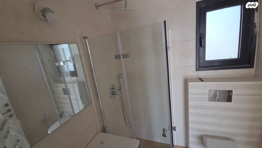 דירה, צפרירים 4, מרכז הכרמל, חיפה