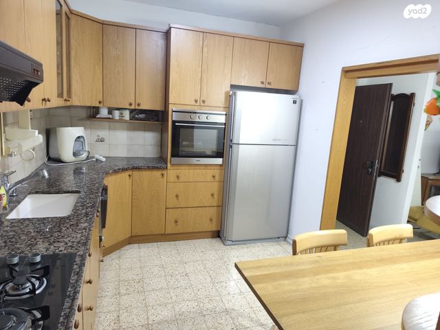 דירה, רוקח 43, חרוזים, רמת גן