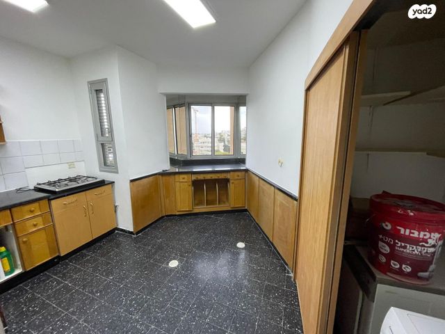 דירה, חטיבת אלכסנדרוני 29, קרית ויצמן, רעננה