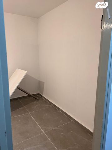 דירה, פיינברג 1, פאר, חדרה