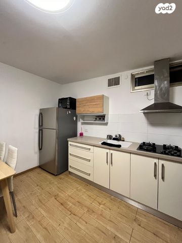 שדרות יעלים 268