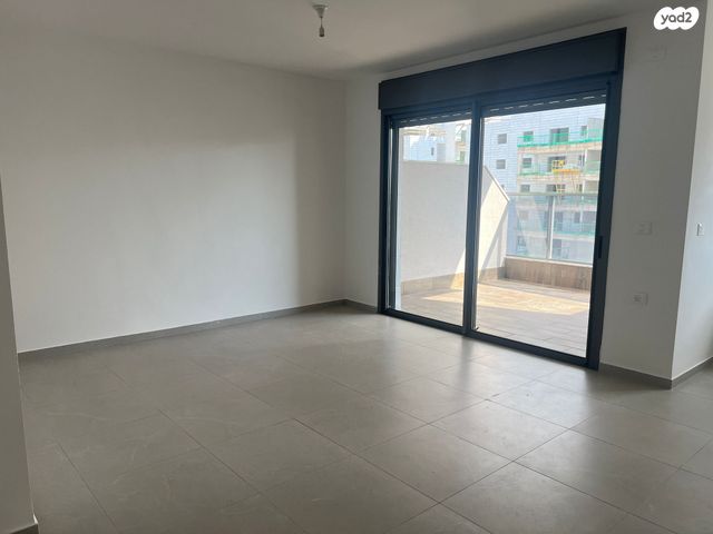 דירה, דרך ארץ 11, עיר היין, אשקלון