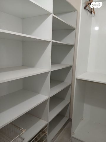 דירה, תש"ח 7, רובע הקריה, הסיטי, אשדוד