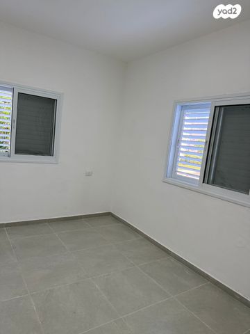 דירה, יהושע חנקין 99, נאות שושנים, חולון