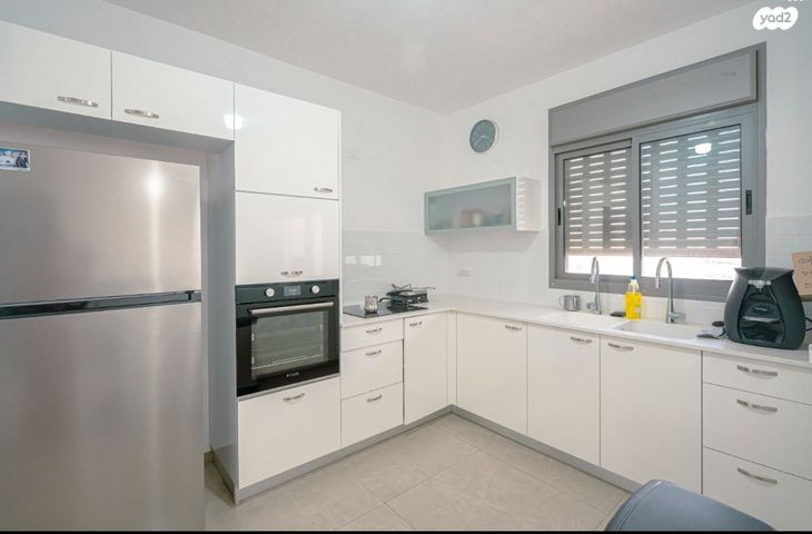 דירה, שדרות ההגשמה 14, הפרחים, חריש