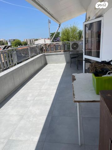 יחידת דיור, הר נבו 28, יד התשעה, שביב, הרצליה