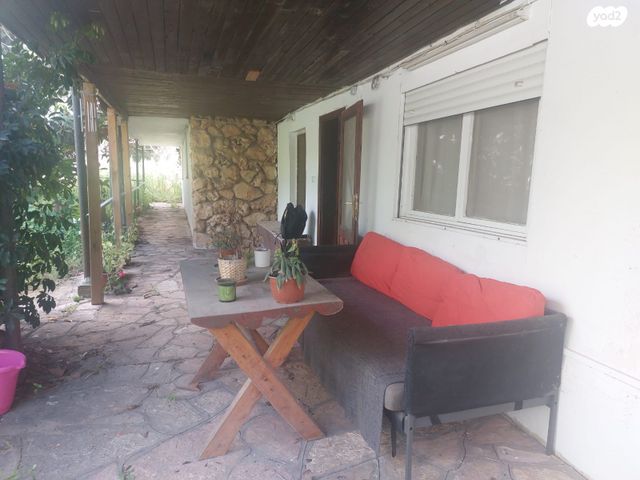 בית פרטי/ קוטג', הדקלים 175, מרכז פרדס חנה, פרדס חנה כרכור