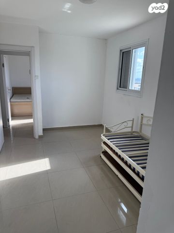 דירה, ששת הימים 1006, הראשונים, שלומי