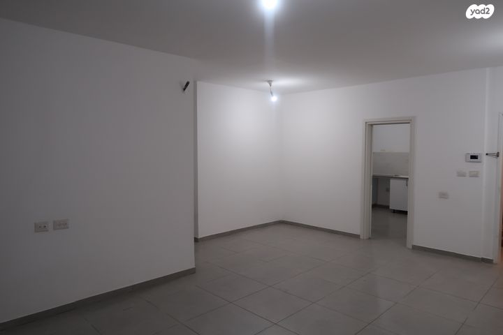 יצחק שמיר 133