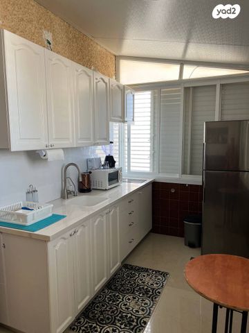 דירה, ד"ר זמנהוף 26, מרכז העיר דרום, נתניה