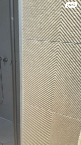 דירה, ליאונרדו דה וינצ'י 12, גני שרונה, קרית הממשלה, תל אביב יפו