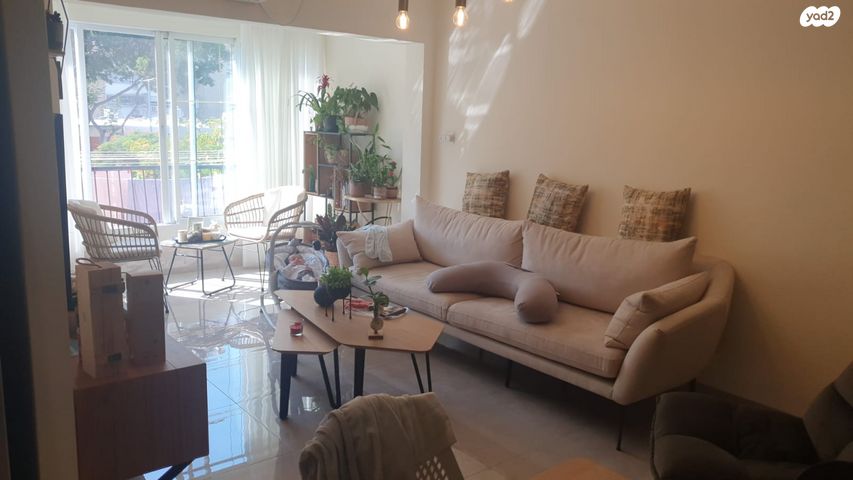 דירה, דרך אלנבי 84, קרית אליהו, חיפה