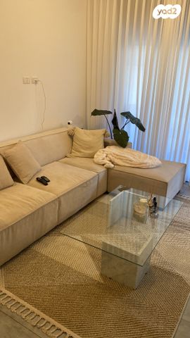 דירת גן, חצור 18, יד לבנים, רמת גן