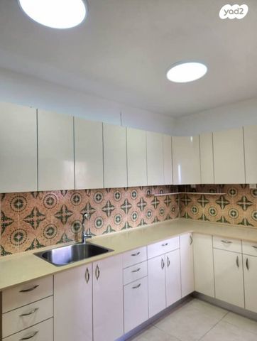 דירה, לאן 8, שכונת הראשונים, רמת גן