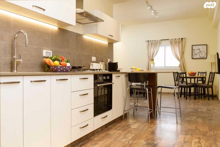 ארבע ארצות 5