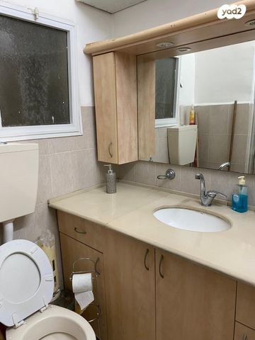 דירה, אלימלך 16, שכונת בן גוריון, מרכז העיר ג', רמת גן