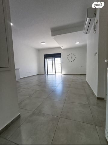 אריק איינשטיין 108