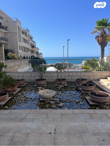 דירה, לואי פסטר 1, יפו העתיקה, תל אביב יפו