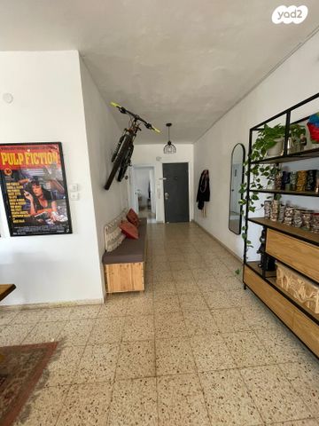 דירה, הגדוד העברי 5, רמב"ם, ראשון לציון