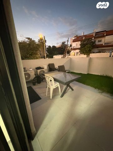 דירת גן, הפרח 80, שיכוני המזרח, ראשון לציון