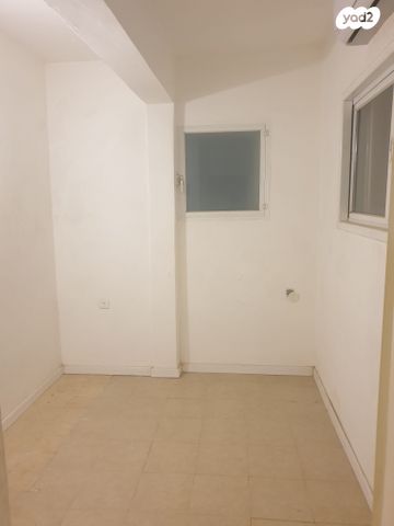 דירה, הרא"ה 70, שכונת הלל, רמת גן