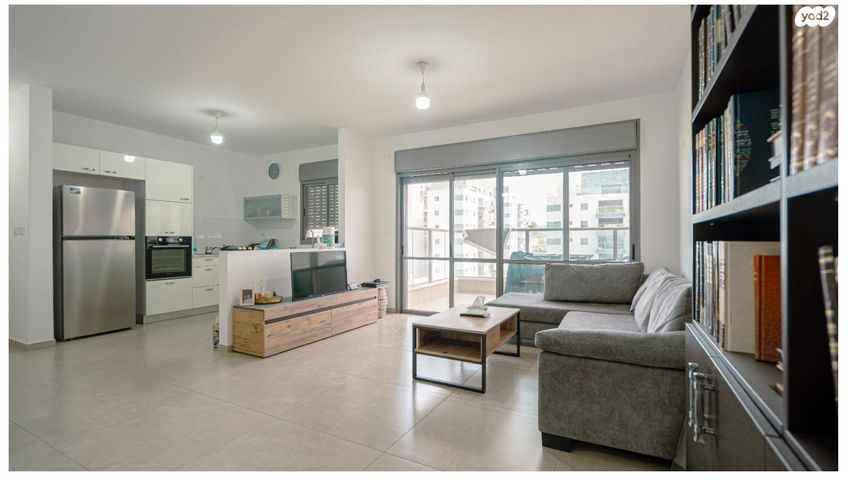 דירה, שדרות ההגשמה 14, הפרחים, חריש