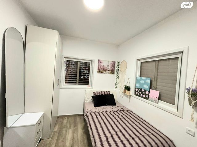 דירה, עליית הנוער 14, נחלת יצחק, תל אביב יפו