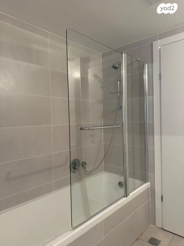 דירה, דרך ארץ 6, עיר היין, אשקלון